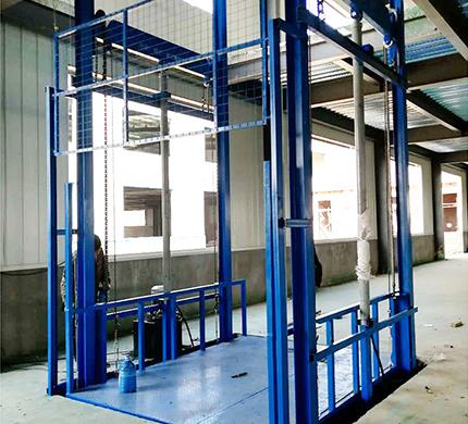 导轨式升降平台